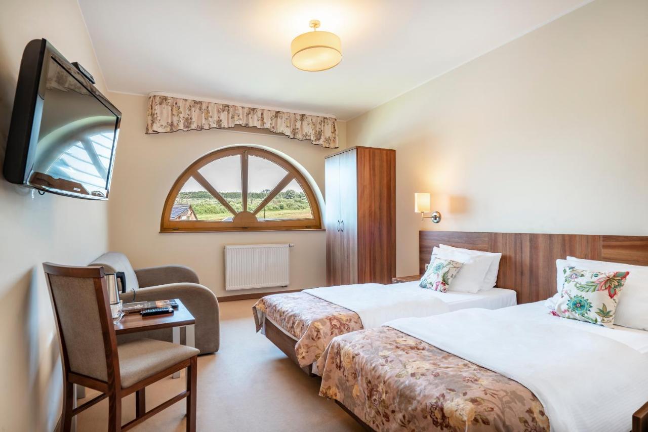 Labedz Hotel Karczma Iława Eksteriør billede