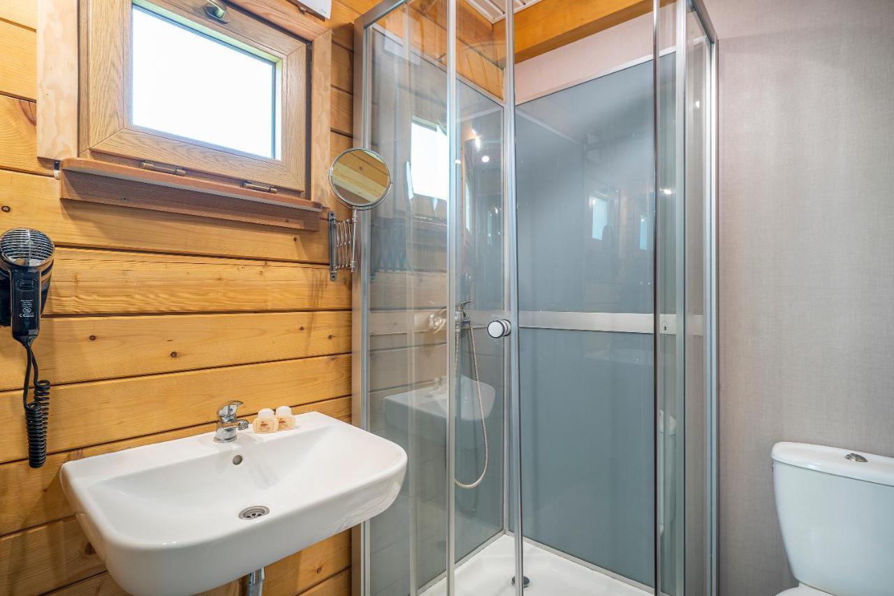 Labedz Hotel Karczma Iława Eksteriør billede